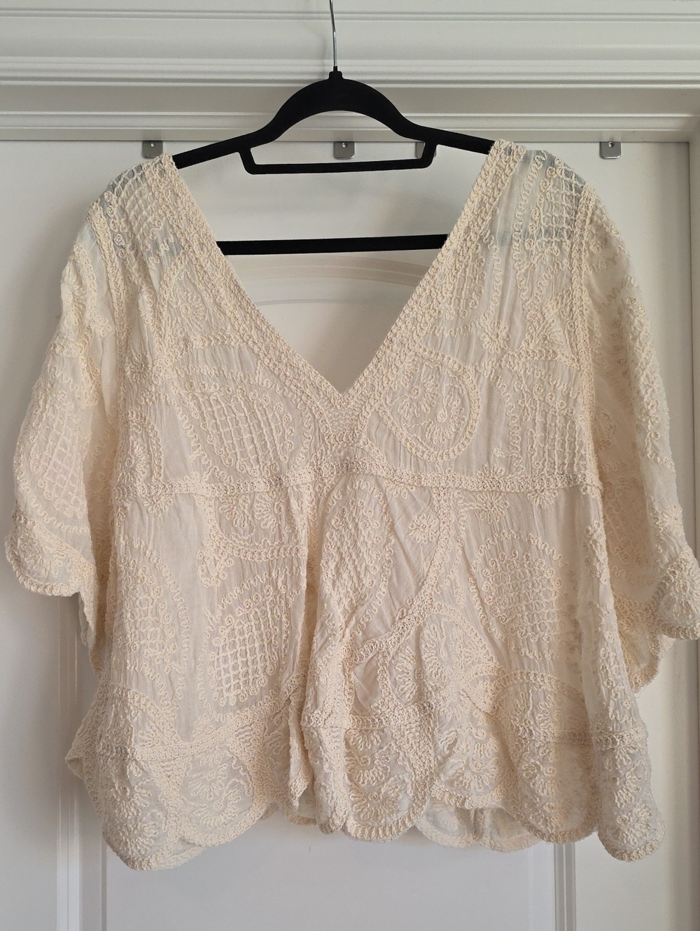 NWOT POL One Size Cream Crochet V-Neck Peasant Tunic